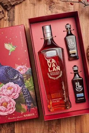 KAVALAN Single Malt Whisky ギフトセット Kavalan Single Malt Whisky Classic Mikado Pheasant Gift Set