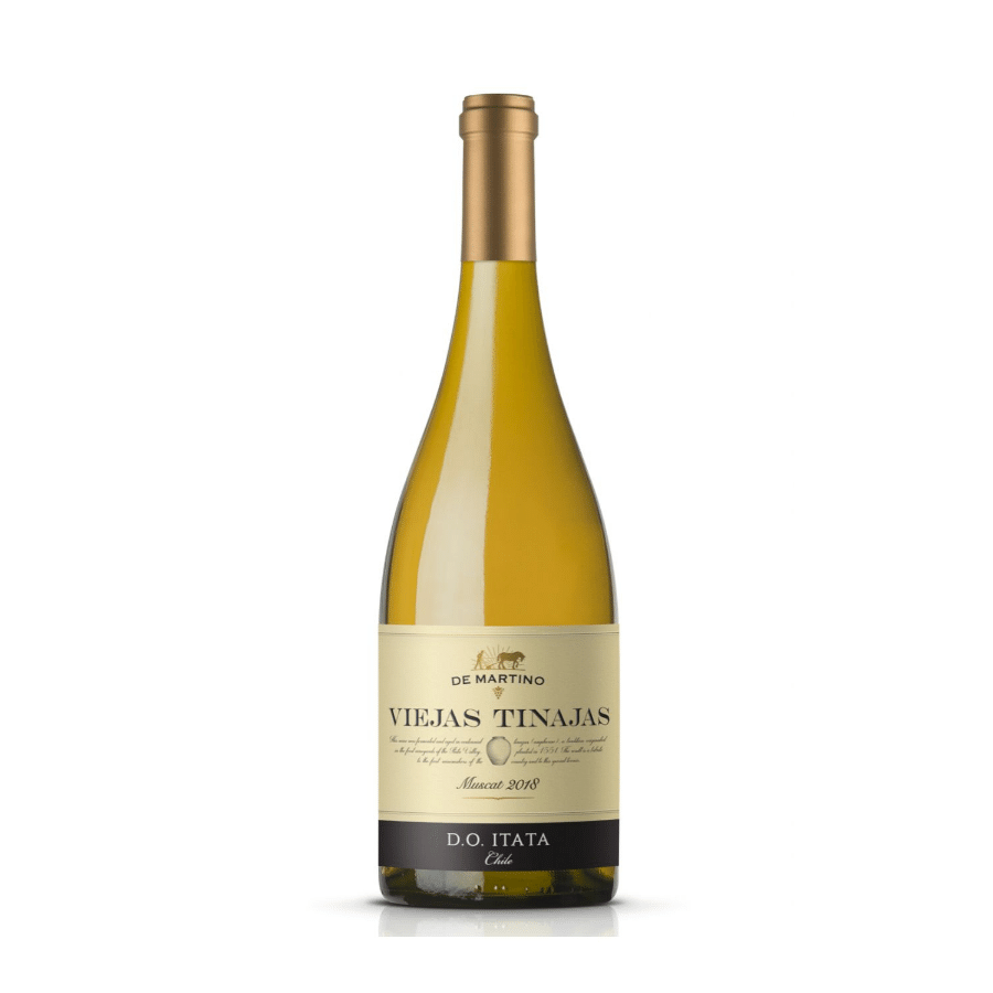 De Martino Viejas Tinajas Muscat, a white wine from Itata Valley, Chile.
